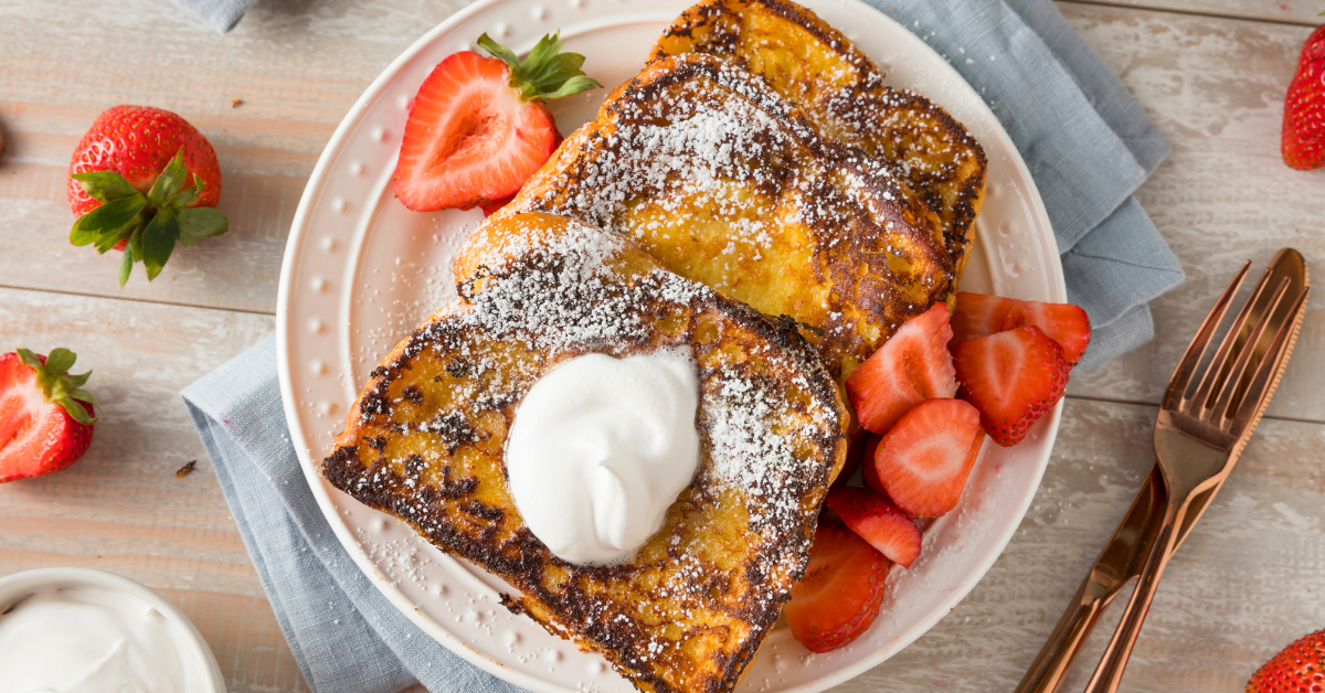 french toast, strawberries